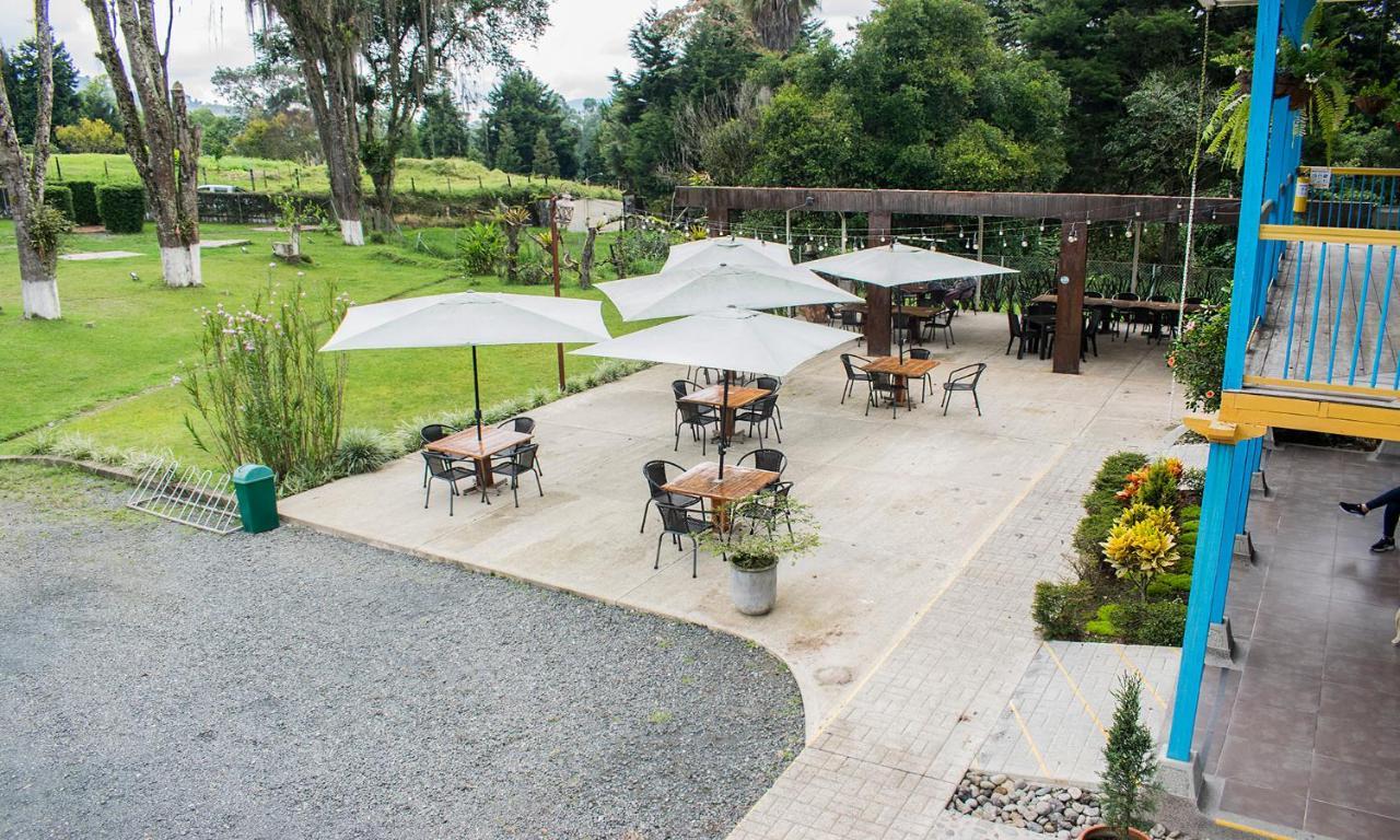 Hotel Hacienda Santa Clara Santa Rosa de Cabal Esterno foto